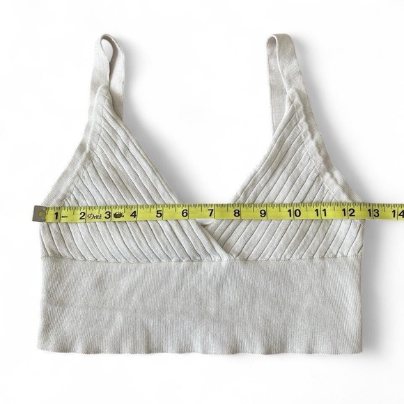 White Ribbed Crop Top - Picture 5 of 9